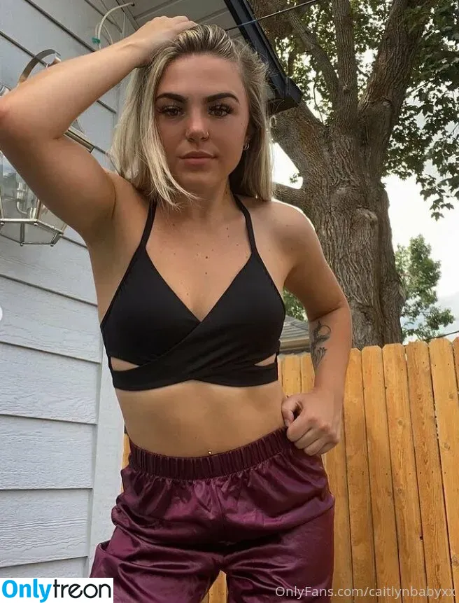 caitlynbabyxx nude photo #0039 (caity.babie)