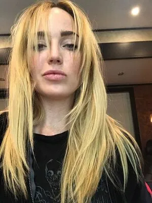 Caity Lotz / caitylotz nude photo #0108