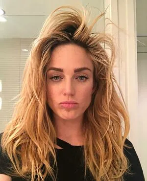 Caity Lotz / caitylotz nude photo #0148