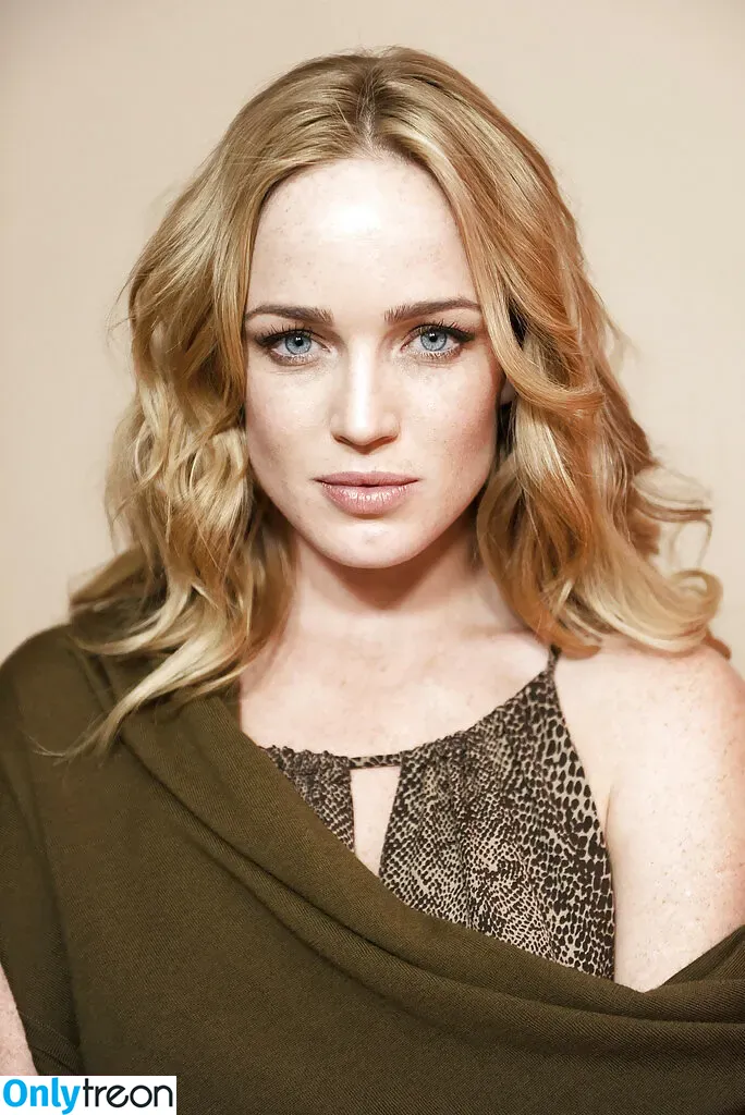 Caity Lotz nude photo #0035 (caitylotz)