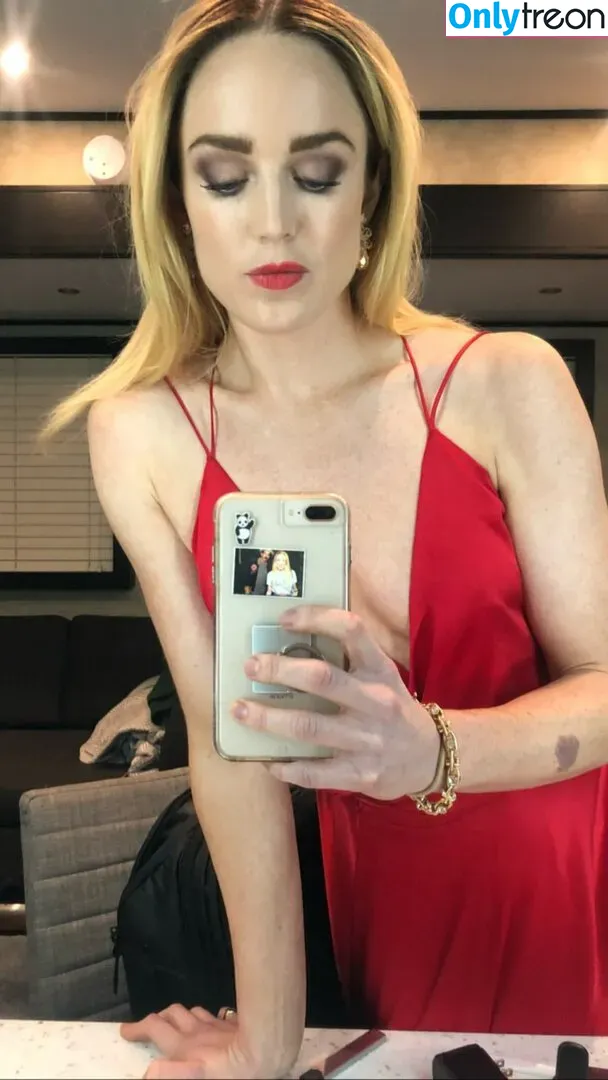 Caity Lotz nude photo #0073 (caitylotz)