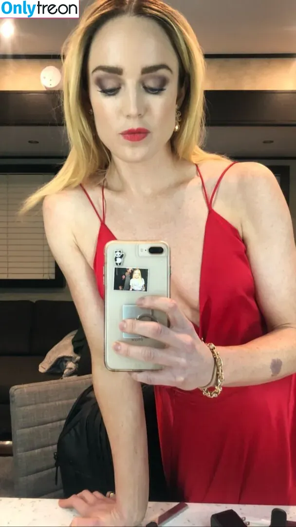 Caity Lotz nude photo #0149 (caitylotz)