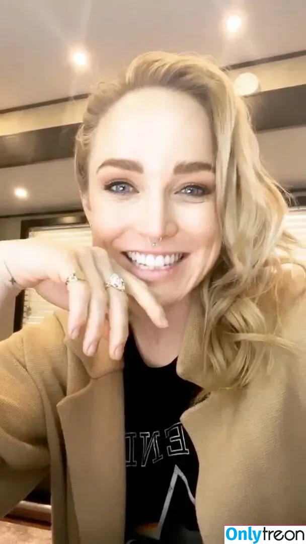 Caity Lotz nude photo #0159 (caitylotz)