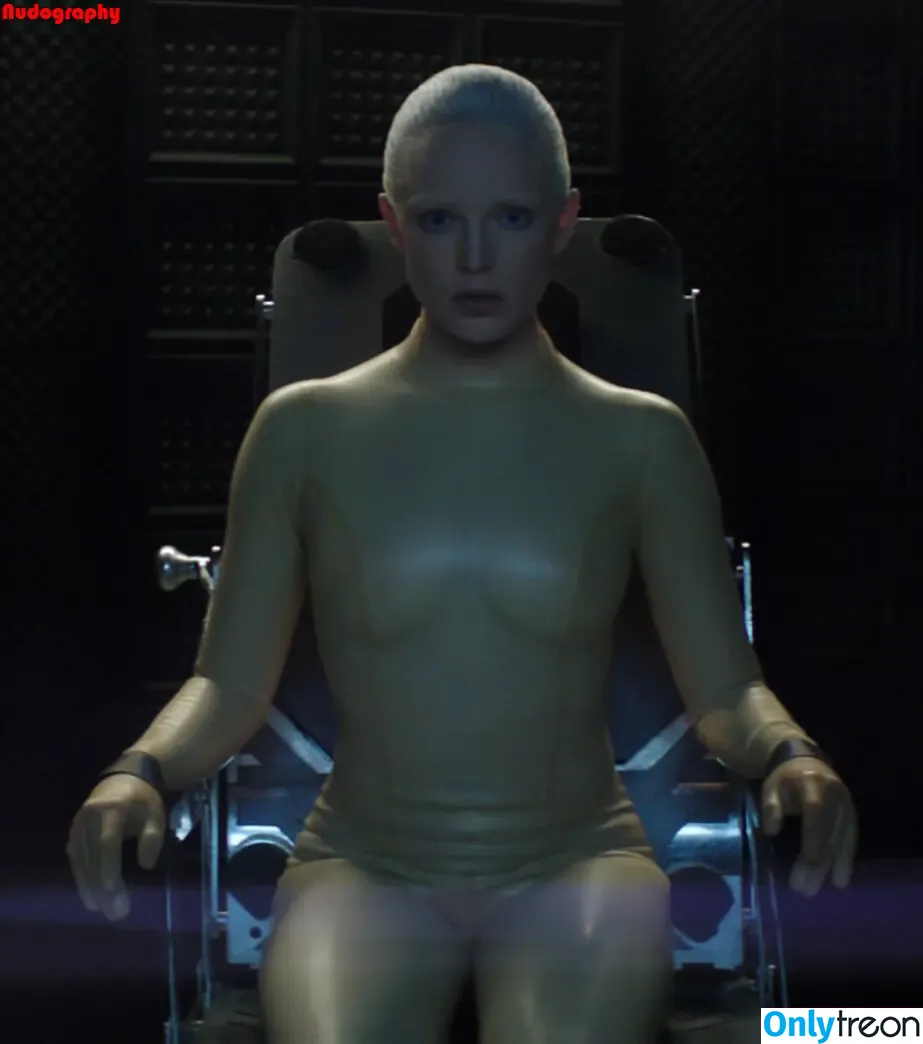 Caity Lotz nude photo #0365 (caitylotz)