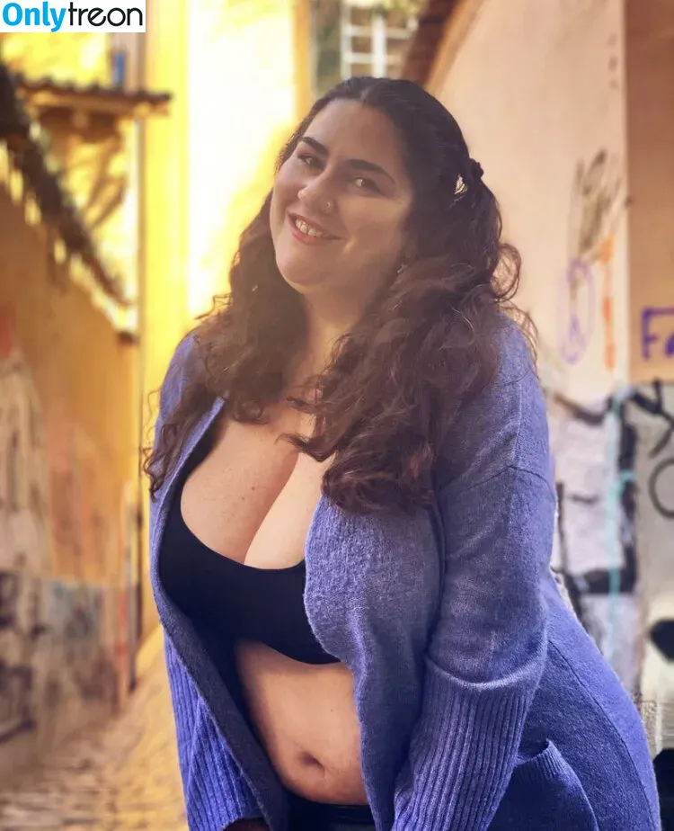 Caliope nude photo #0025 (a_greek_girl_in_mallorca / caliopemodel)