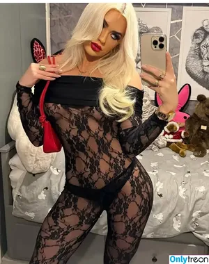 Call_me_blondie / onlyfans nude photo #0001