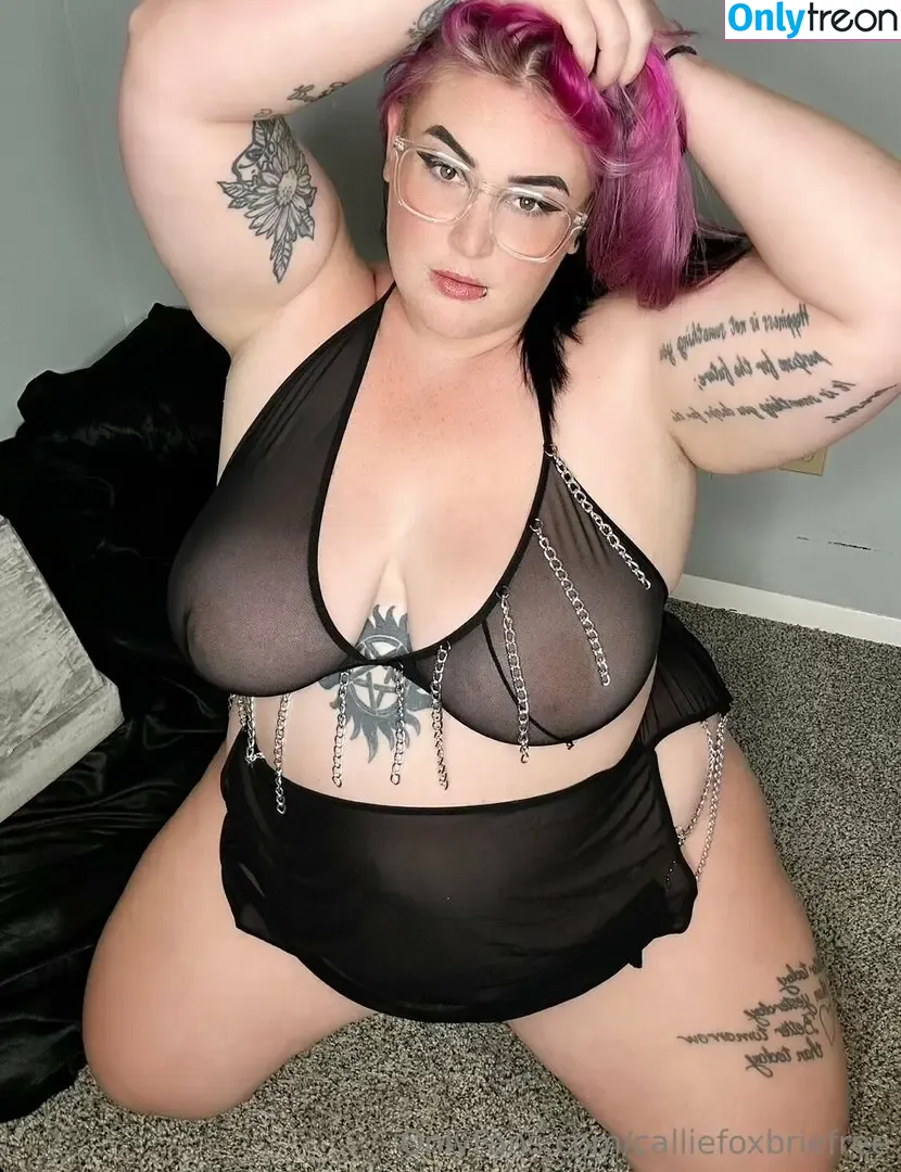 calliefoxbriefree nude photo #0055 (calliefoskeyart)