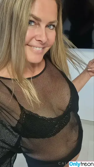 calymorgan / caly.morgan7 nude photo #0389