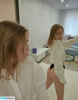 camallia_candy / Blondino4ka07 / annieprincess / camellia_candy1 / yourprincessannie nude photo #0007