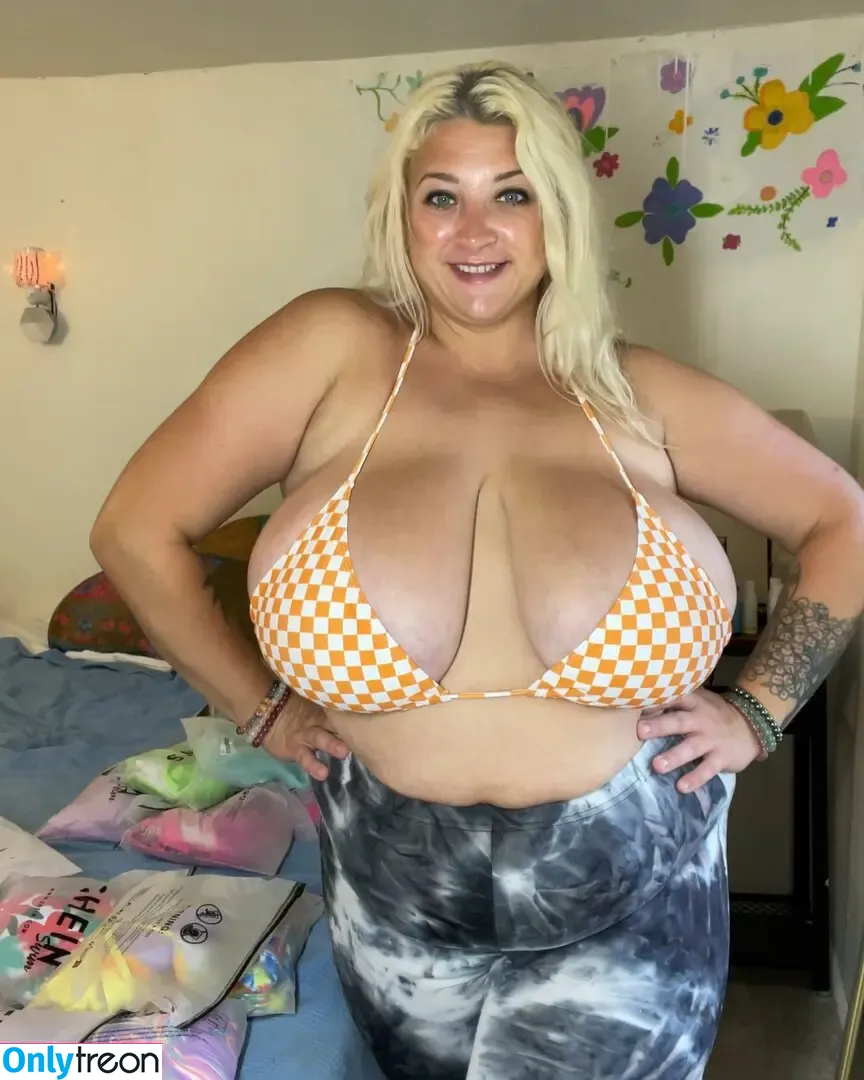 cambriacurves nude photo #0429 (cambrianicoleee)