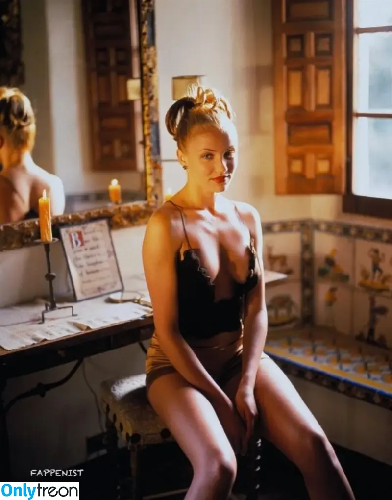 Cameron Diaz nude photo #0726 (camerondiaz)