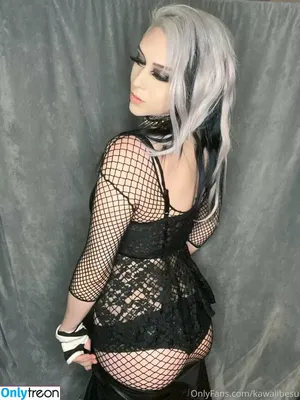  nude photo #0004