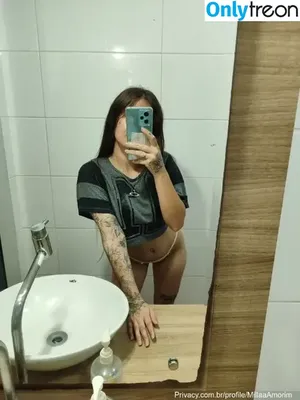 Camila Amorim / MillaaAmorim / millaa_amorim nude photo #0018