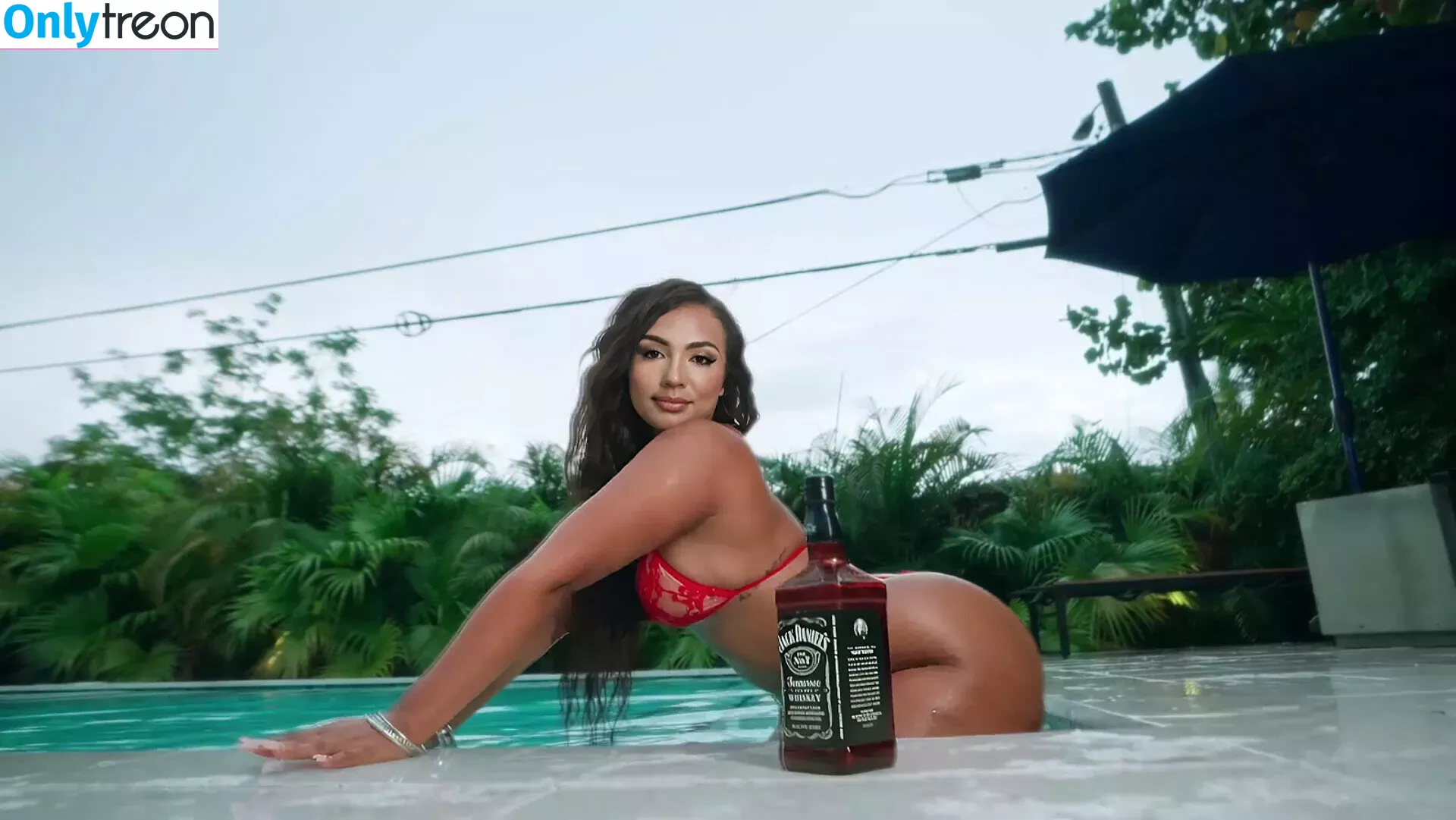 Camila Bernal nude photo #0211 (caamibernaal)