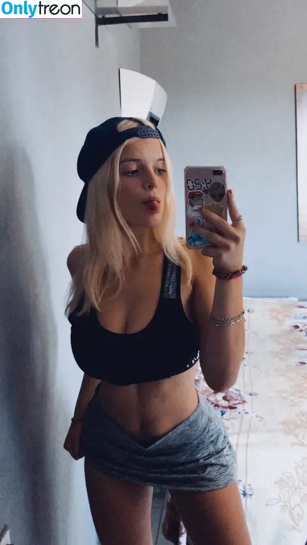 Camila Budniewski nude photo #0105 (budcamila_)