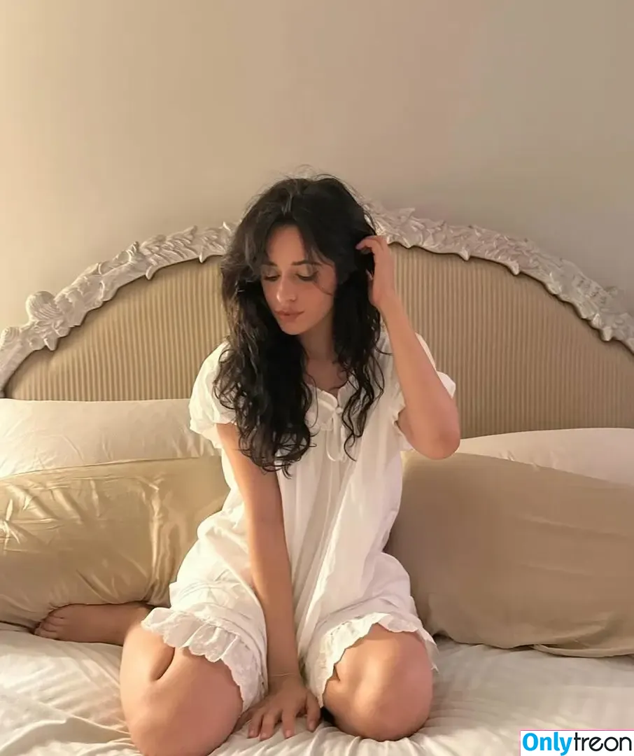 Camila Cabello nude photo #4781 (Camila_Cabello / iamgabrielaung)
