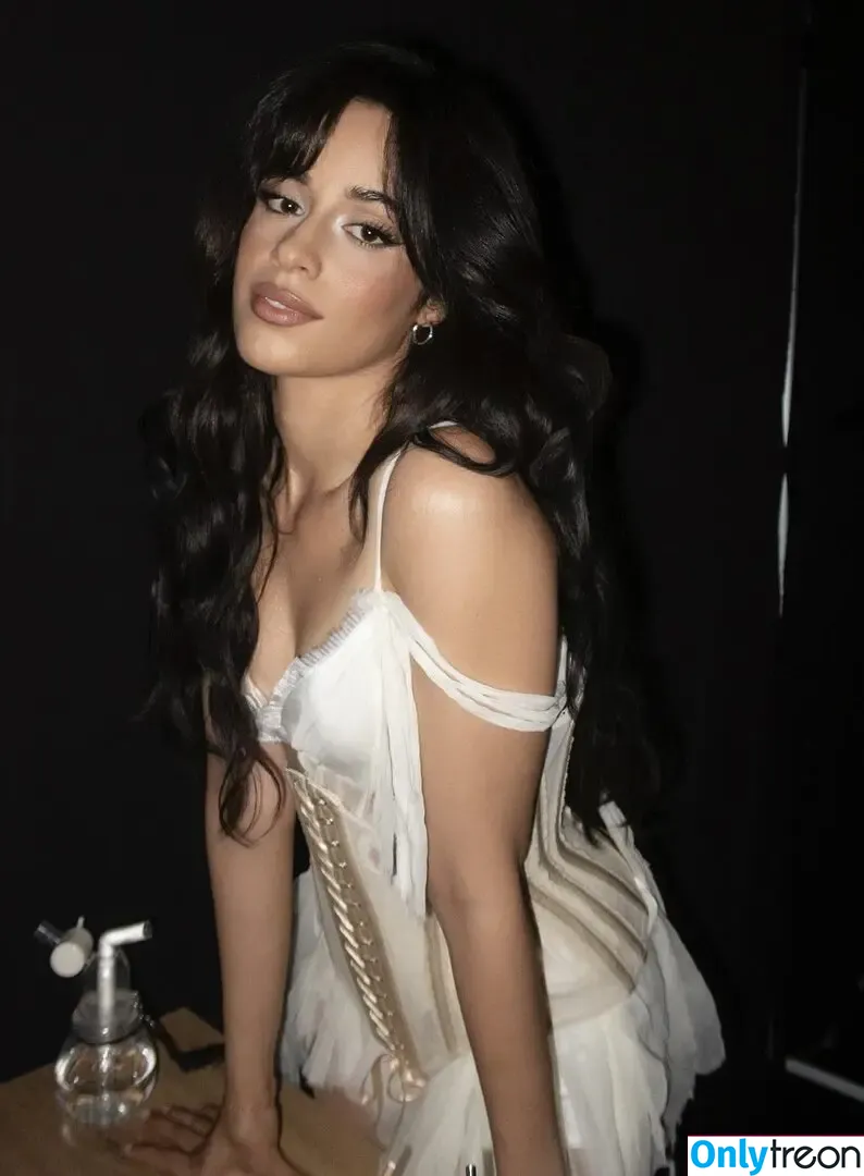 Camila Cabello nude photo #4837 (Camila_Cabello / iamgabrielaung)
