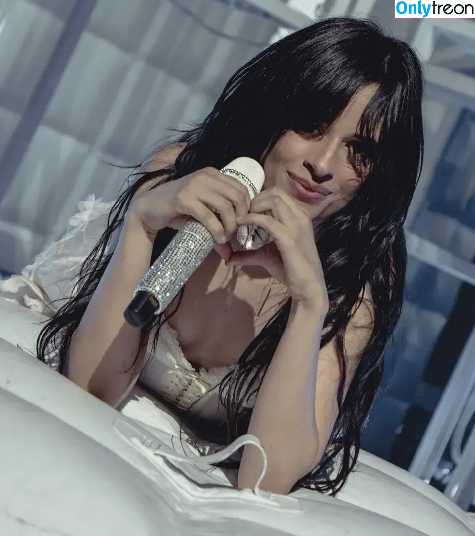 Camila Cabello nude photo #4839 (Camila_Cabello / iamgabrielaung)