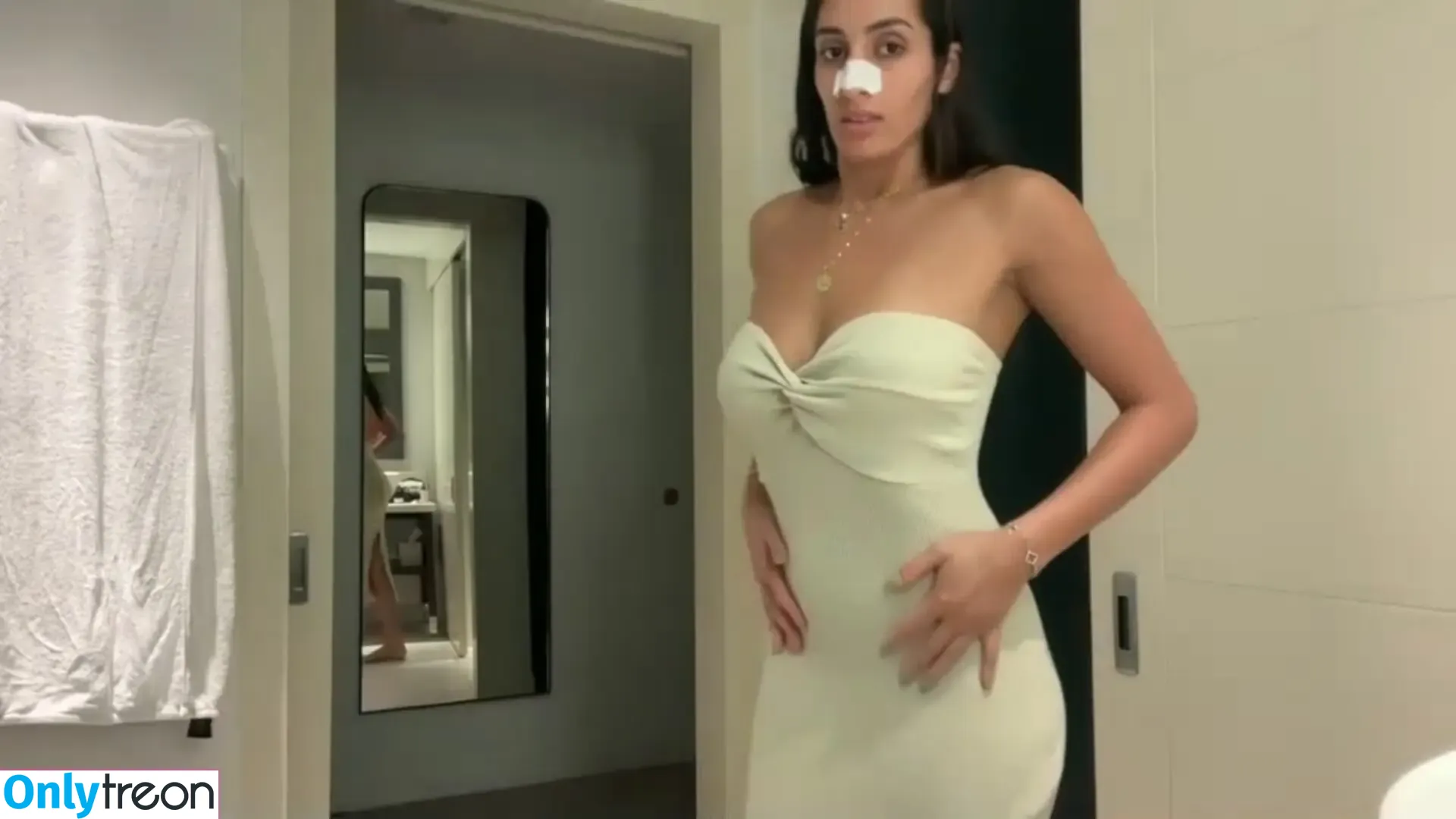 Camila Kent nude photo #0092 (Camiliakxoxo / camilakent)