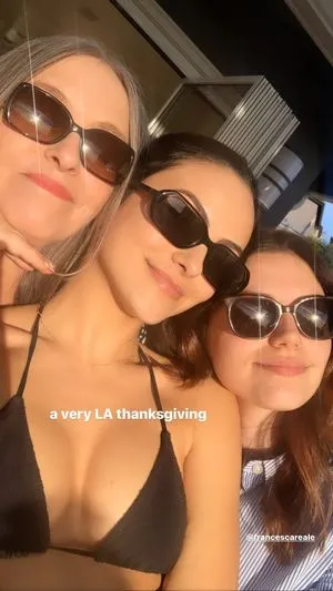 Camila Mendes / camimendes nude photo #0003