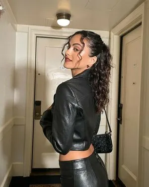 Camila Mendes / camimendes nude photo #0169