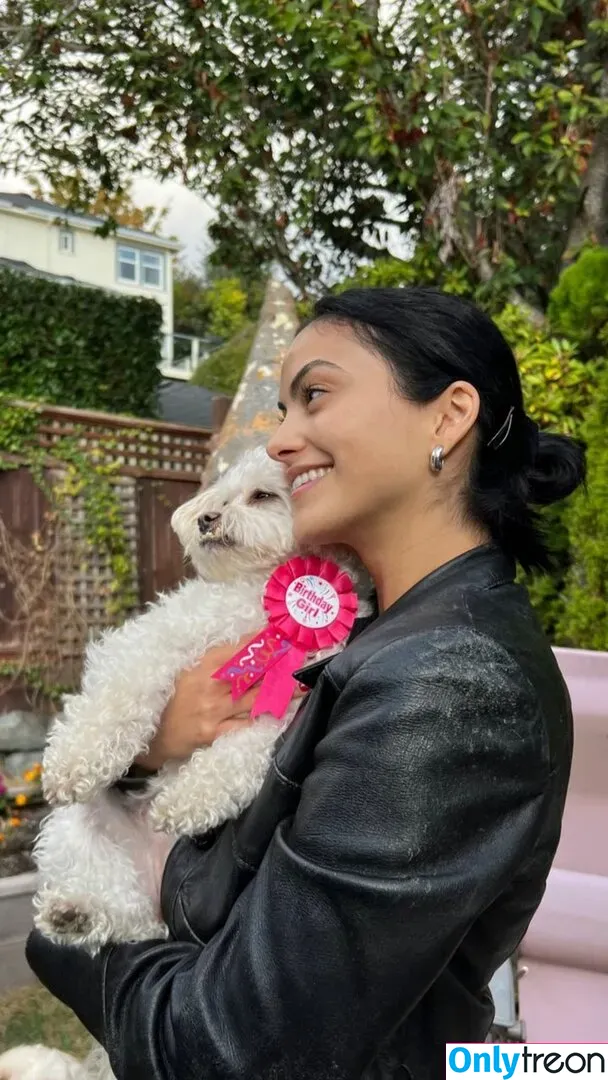 Camila Mendes nude photo #0064 (camimendes)