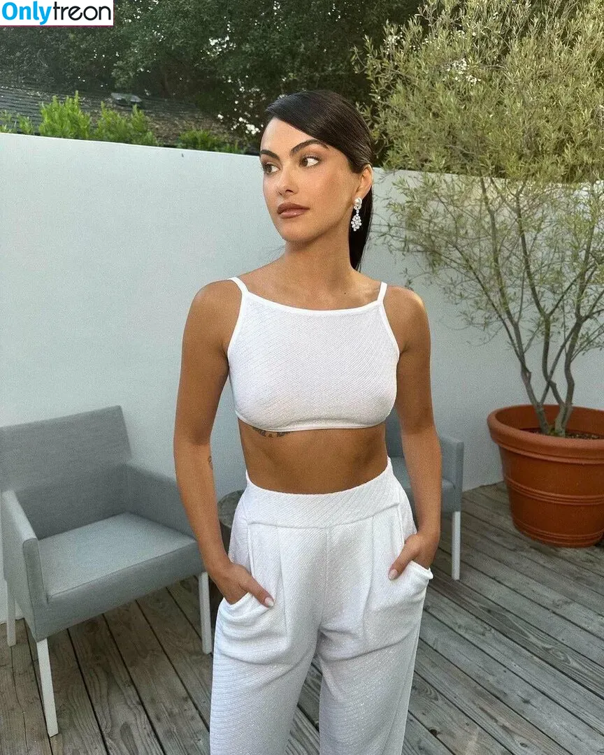 Camila Mendes nude photo #0141 (camimendes)
