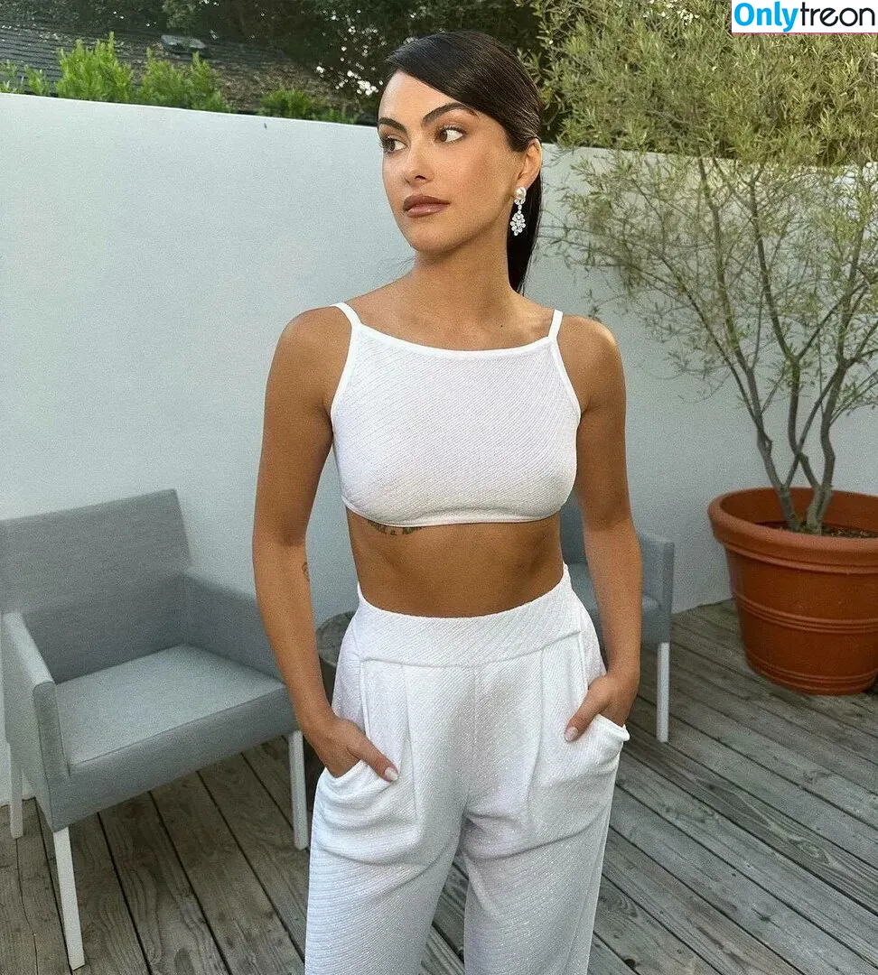 Camila Mendes nude photo #0144 (camimendes)