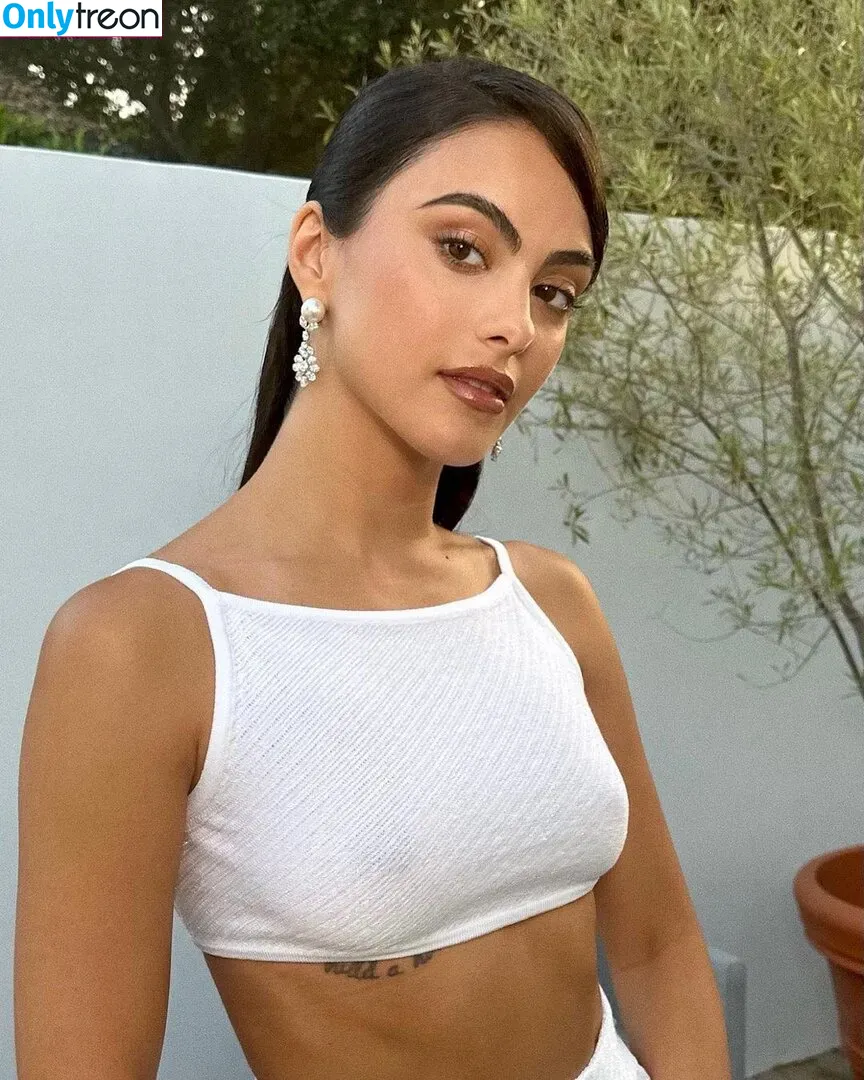 Camila Mendes nude photo #0147 (camimendes)