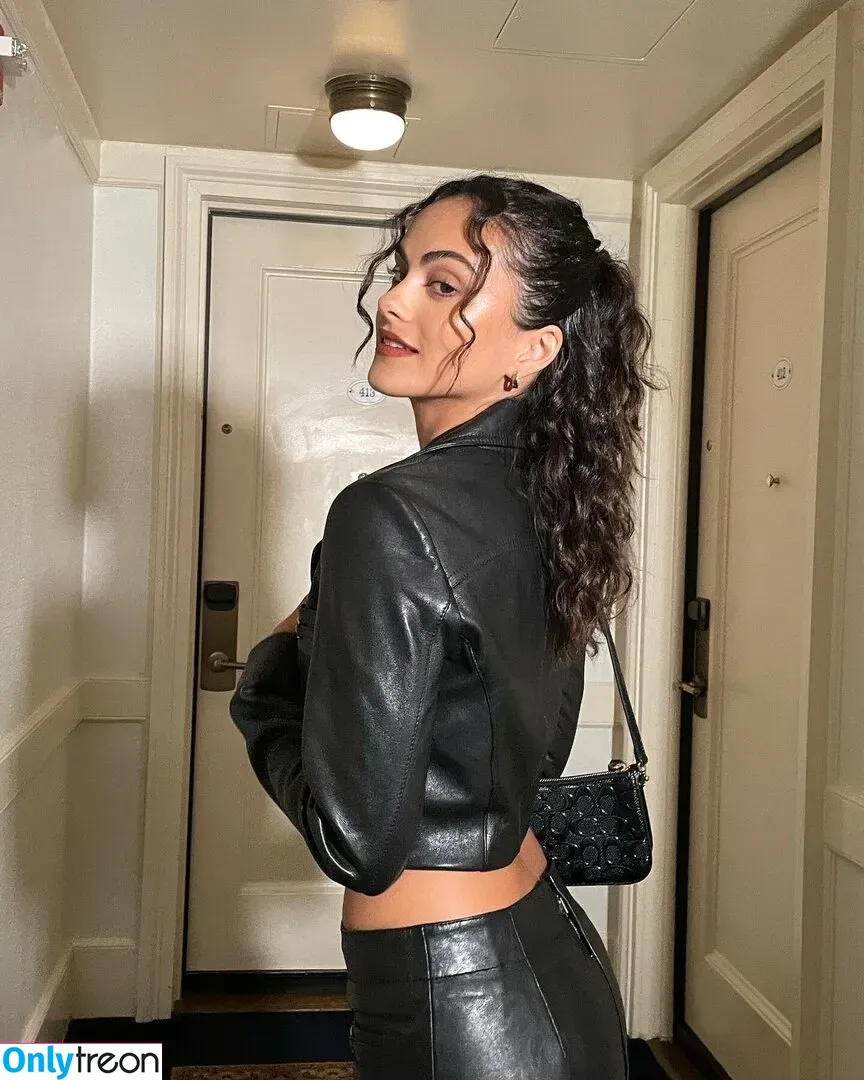 Camila Mendes nude photo #0169 (camimendes)