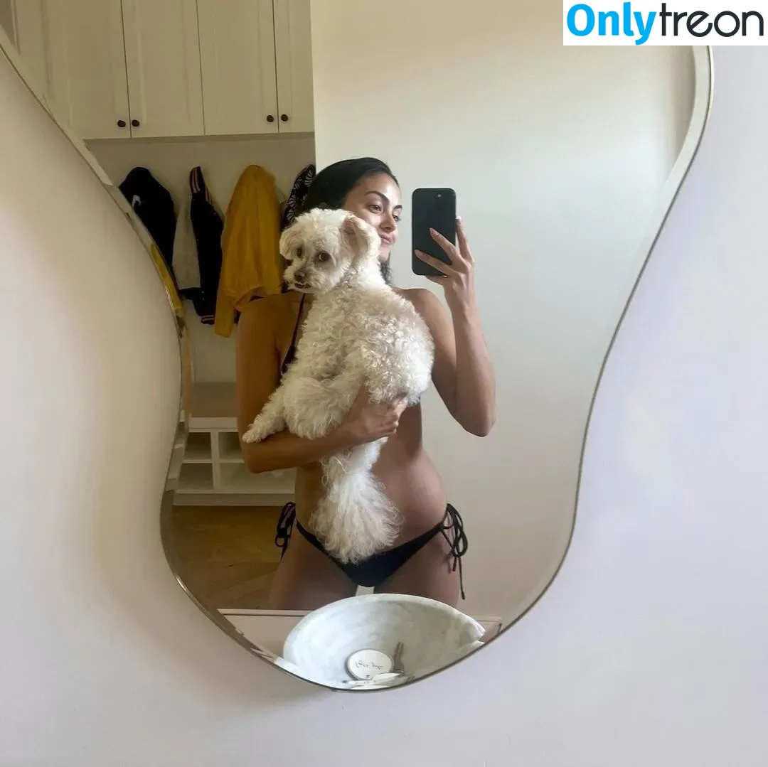 Camila Mendes nude photo #0188 (camimendes)