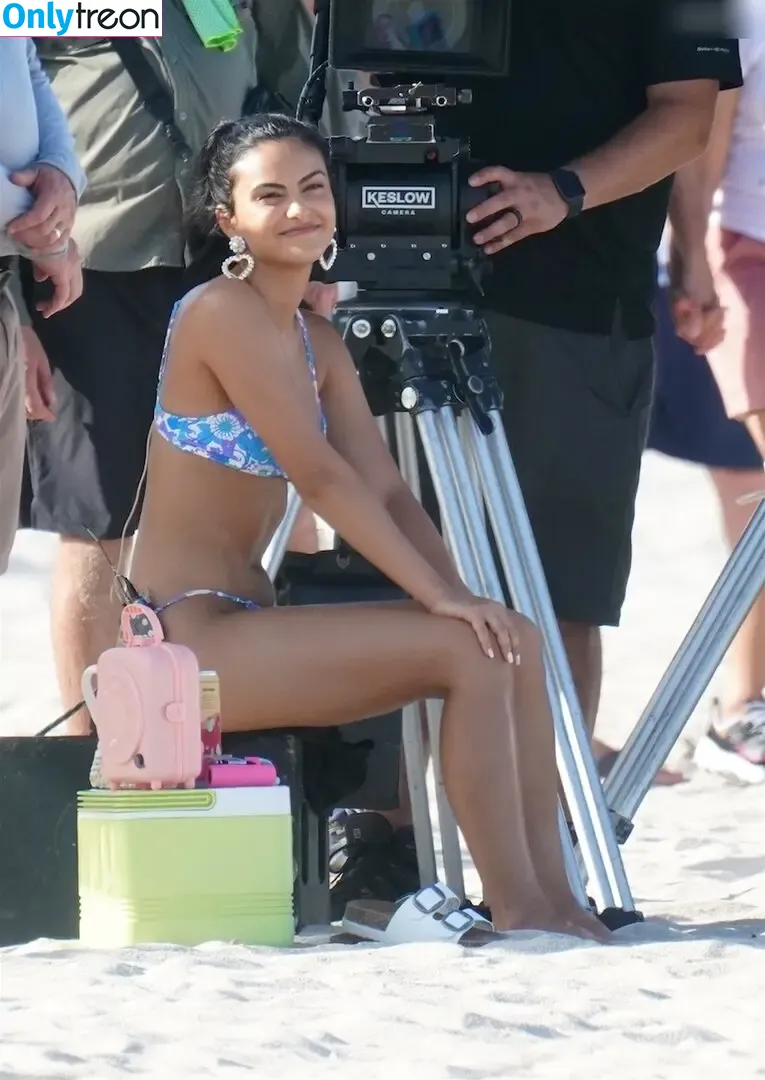Camila Mendes nude photo #0589 (camimendes)