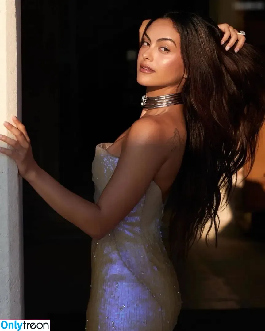 Camila Mendes nude photo #0631 (camimendes)