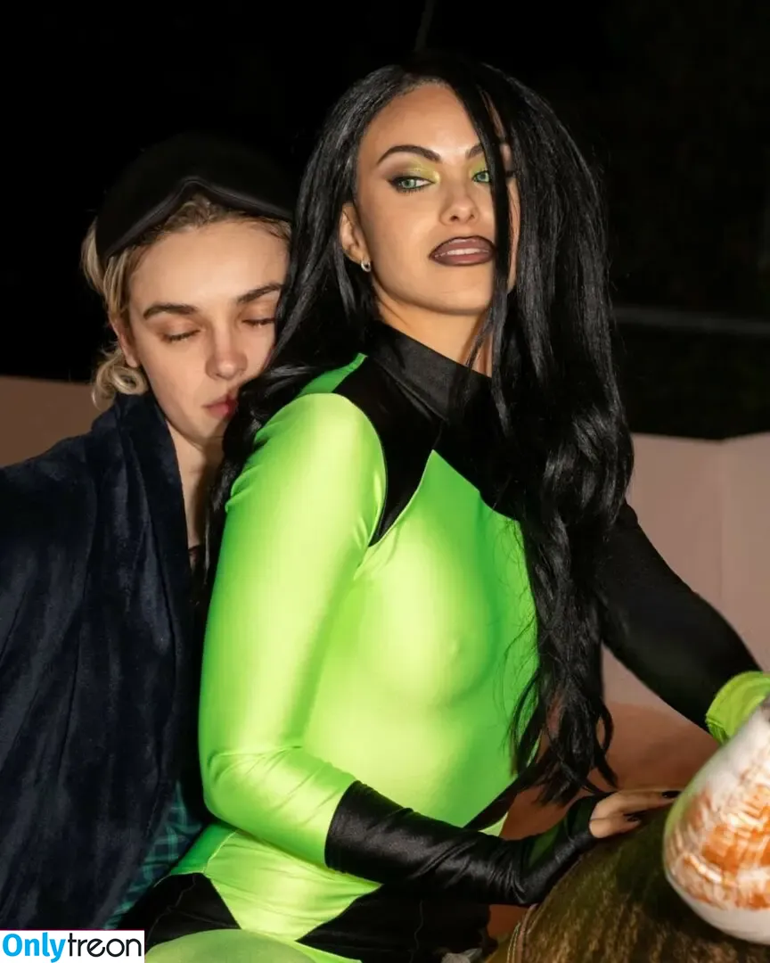 Camila Mendes nude photo #0948 (camimendes)
