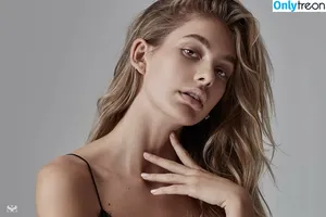 Camila Morrone / camilamorrone nude photo #0044