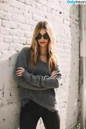 Camila Morrone / camilamorrone nude photo #0233