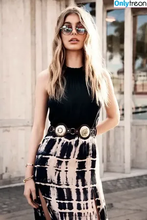 Camila Morrone / camilamorrone nude photo #0264