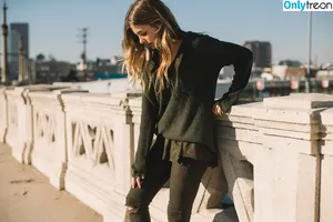 Camila Morrone / camilamorrone nude photo #0275