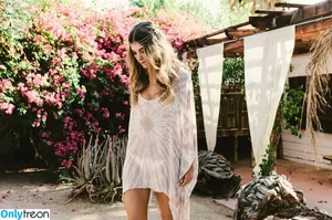Camila Morrone / camilamorrone nude photo #0368