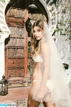 Camila Morrone / camilamorrone nude photo #0388