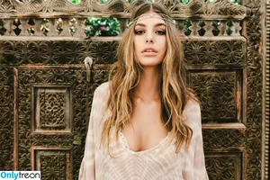 Camila Morrone / camilamorrone nude photo #0395