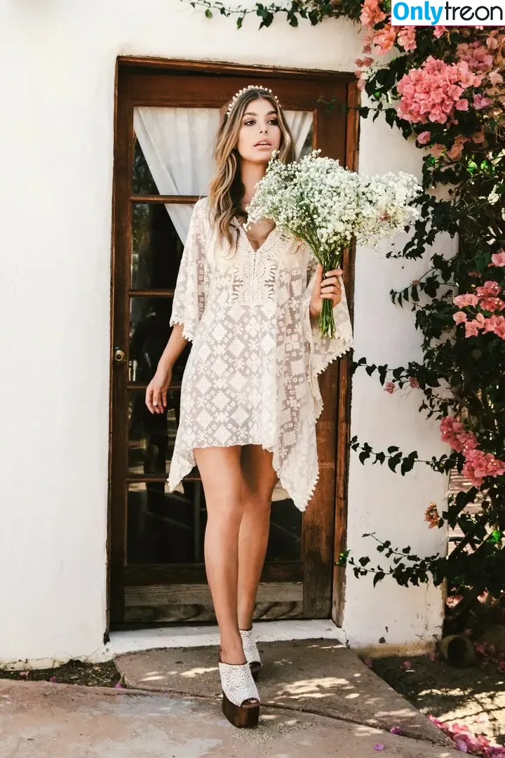 Camila Morrone nude photo #0372 (camilamorrone)