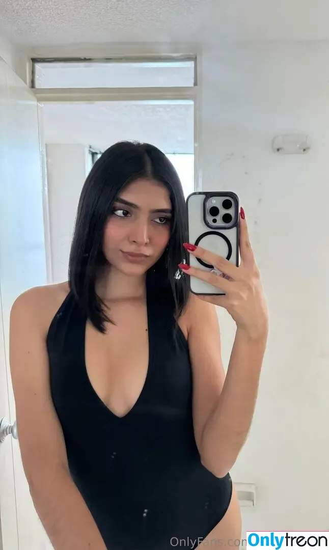 camilaa.ruiz nude photo #0027 (caruizz)