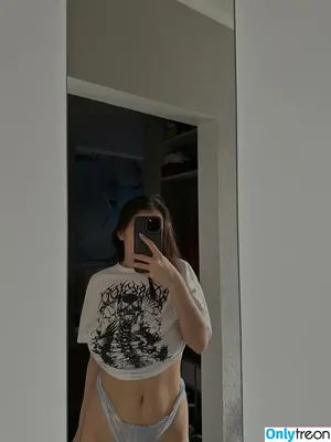 Camilla / SpicyCammy / cami2spicy / flinnywinny / realcamillaara nude photo #0220