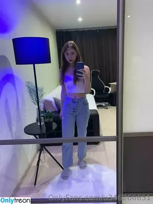 camillacammyy / camille.kammy nude photo #0017