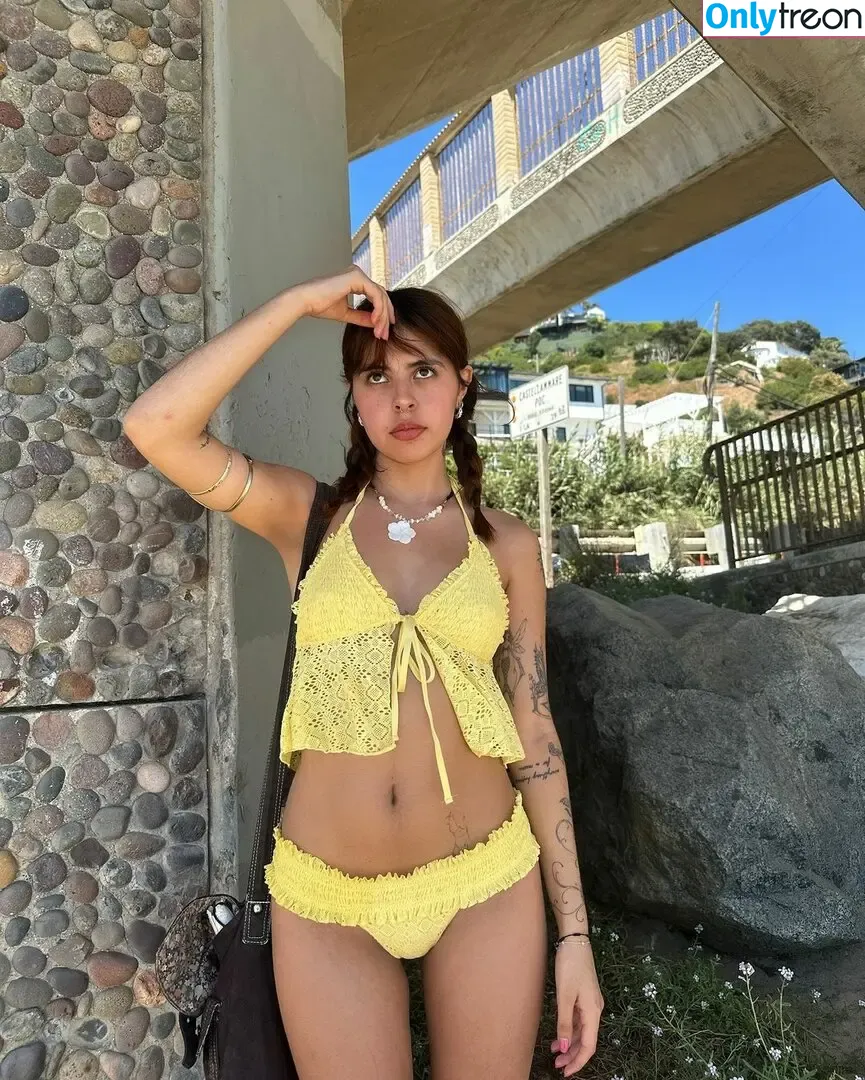 Camillacarcoba nude photo #0009 (Camillacarcoba)