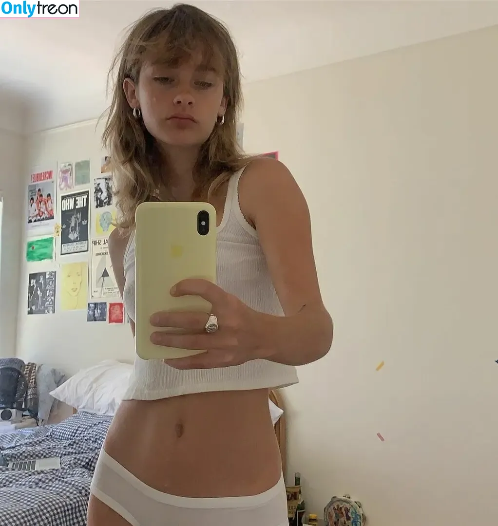 Camille Jansen nude photo #0018 (camillejansen)