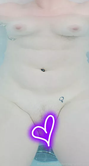 canadiannaughtyneighbour / canadiancookingadventures nude photo #0001