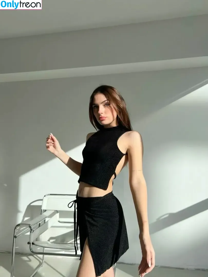 Candela-g Candelaga nude photo #0081 (candeladesiree)