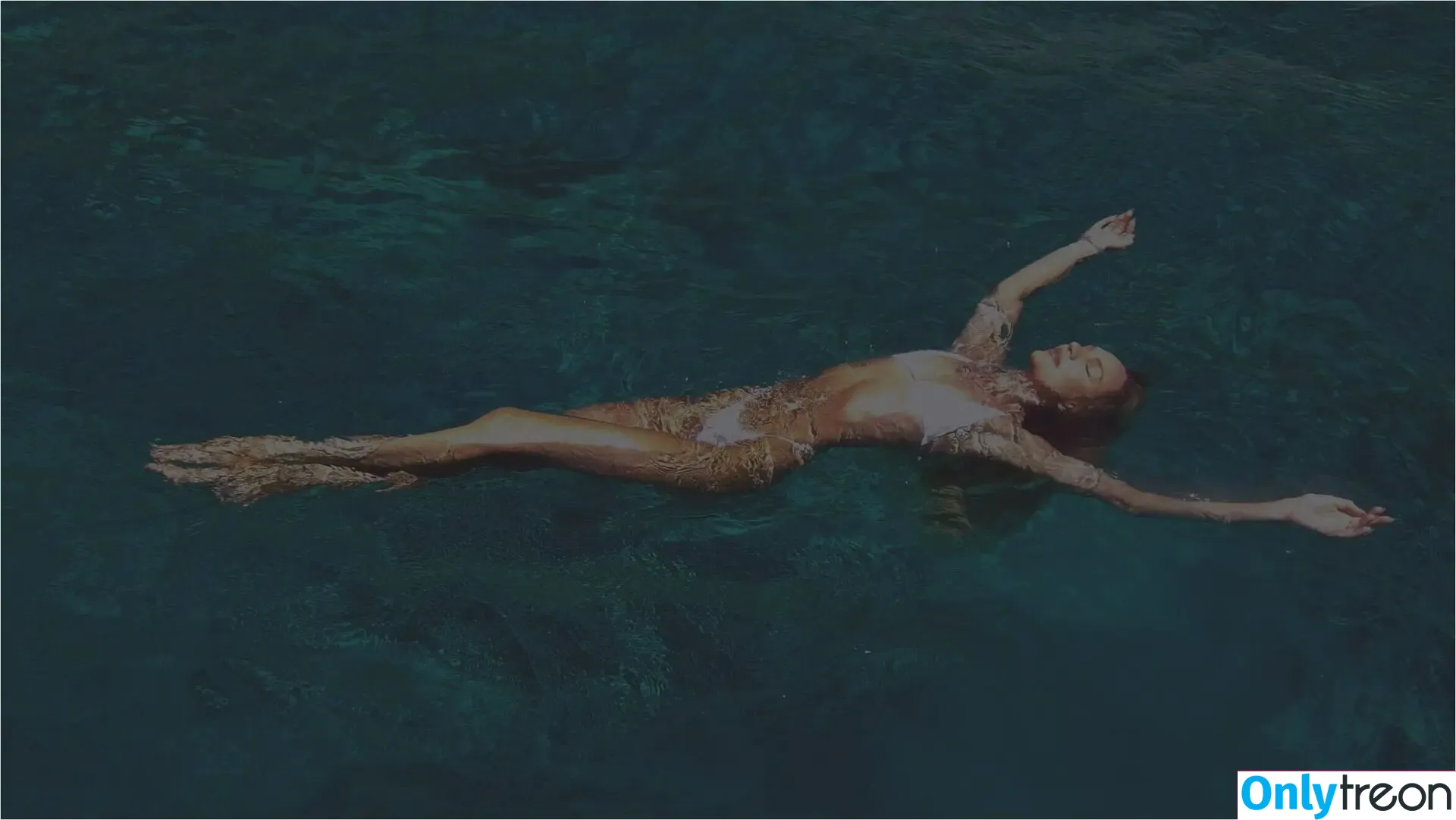 Candice Swanepoel nude photo #0457 (candiceswanepoel)